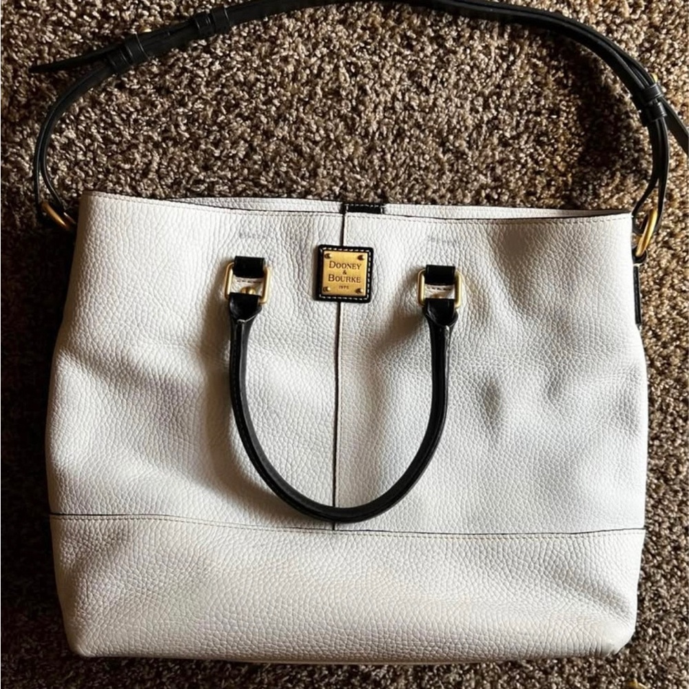 Dooney & Bourke Black and White Tote Bag with Structured Design